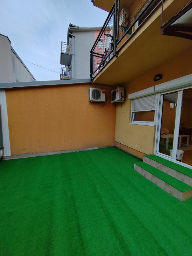 Apartamento Magenta Beo Shopping Centre II Belgrado Exterior foto
